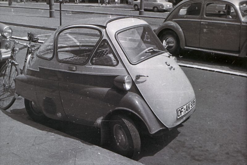 2023-0417-01-BMW Isetta (12).jpg