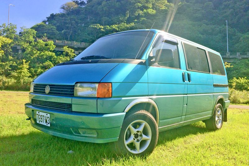 檔案:Volkswagen T4 TW.jpg